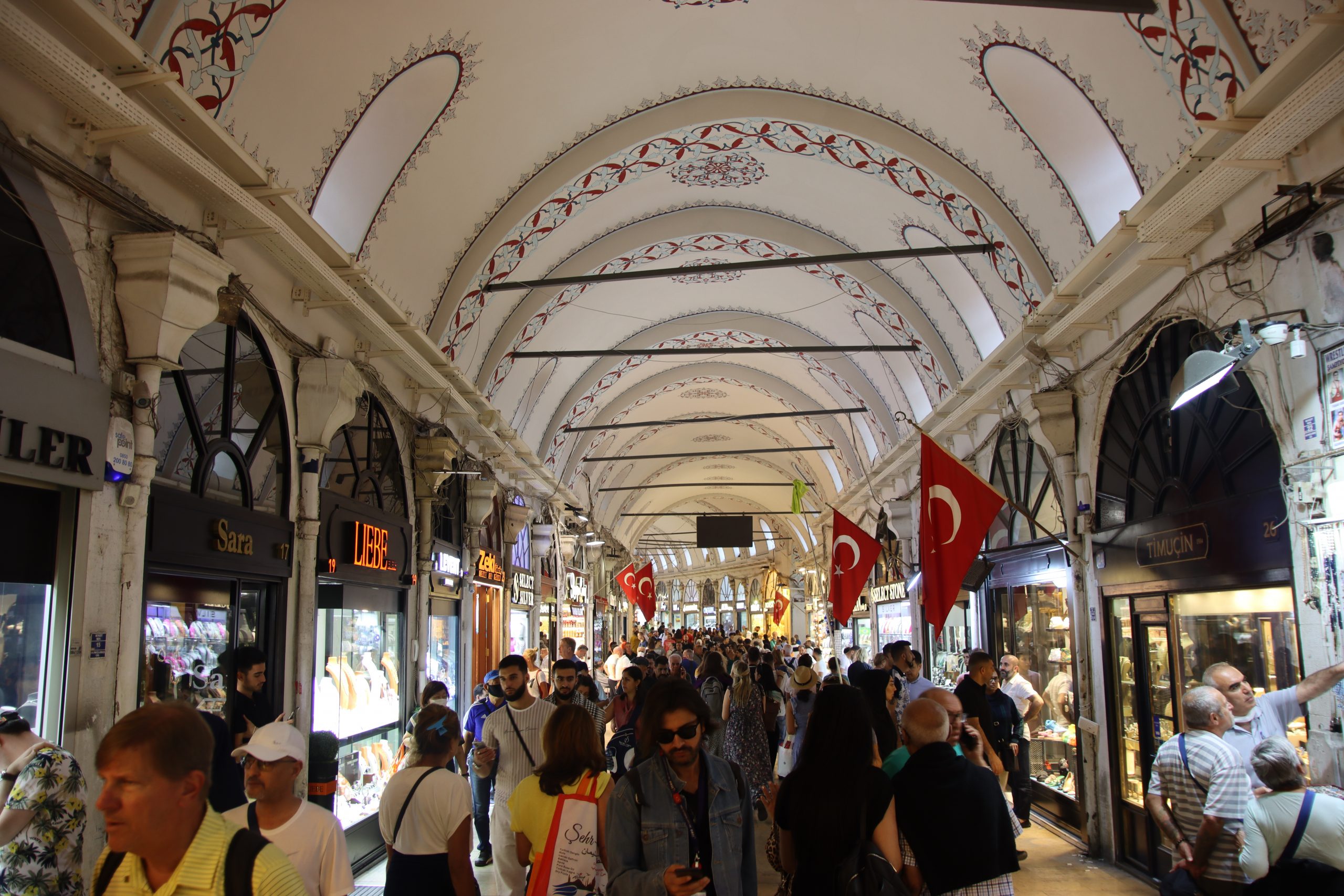 grand bazaar crowded