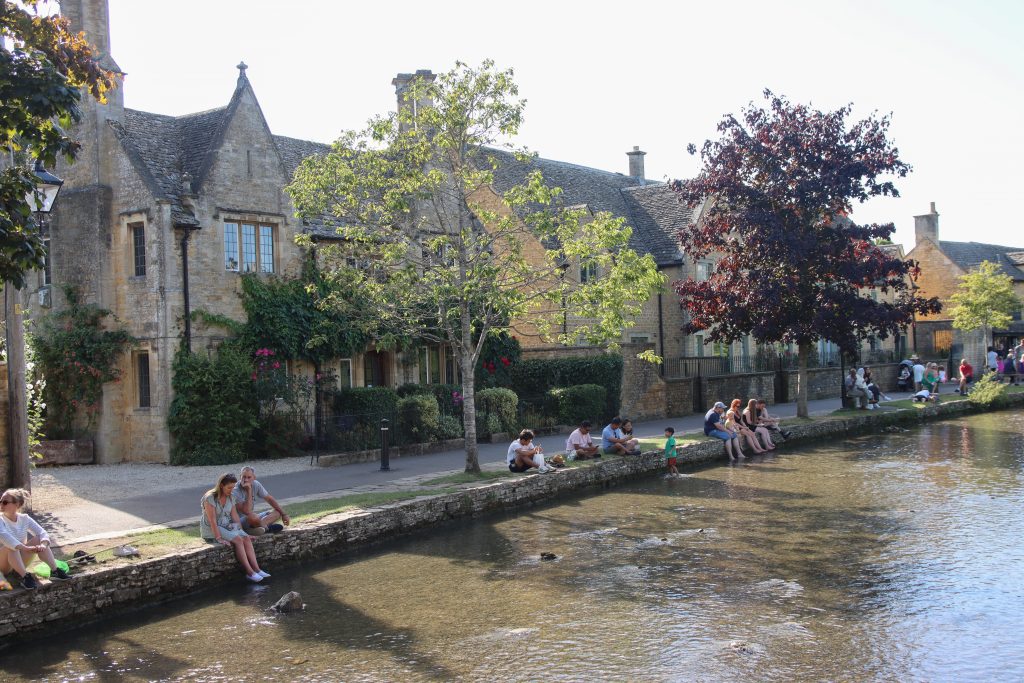 Cotswolds bourton on the water